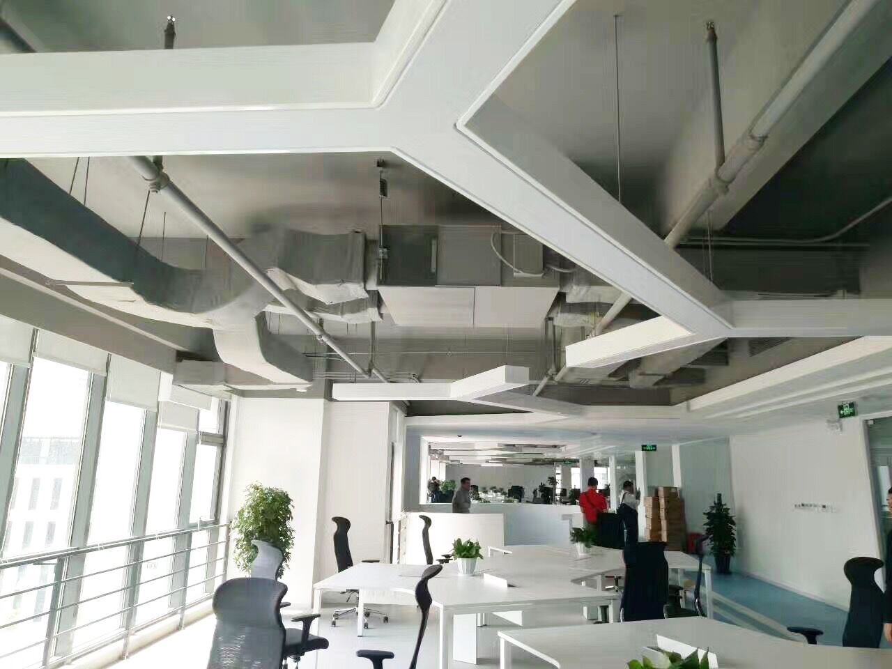 上海米哈游网络科技股份有限公司办公楼中央空调项目